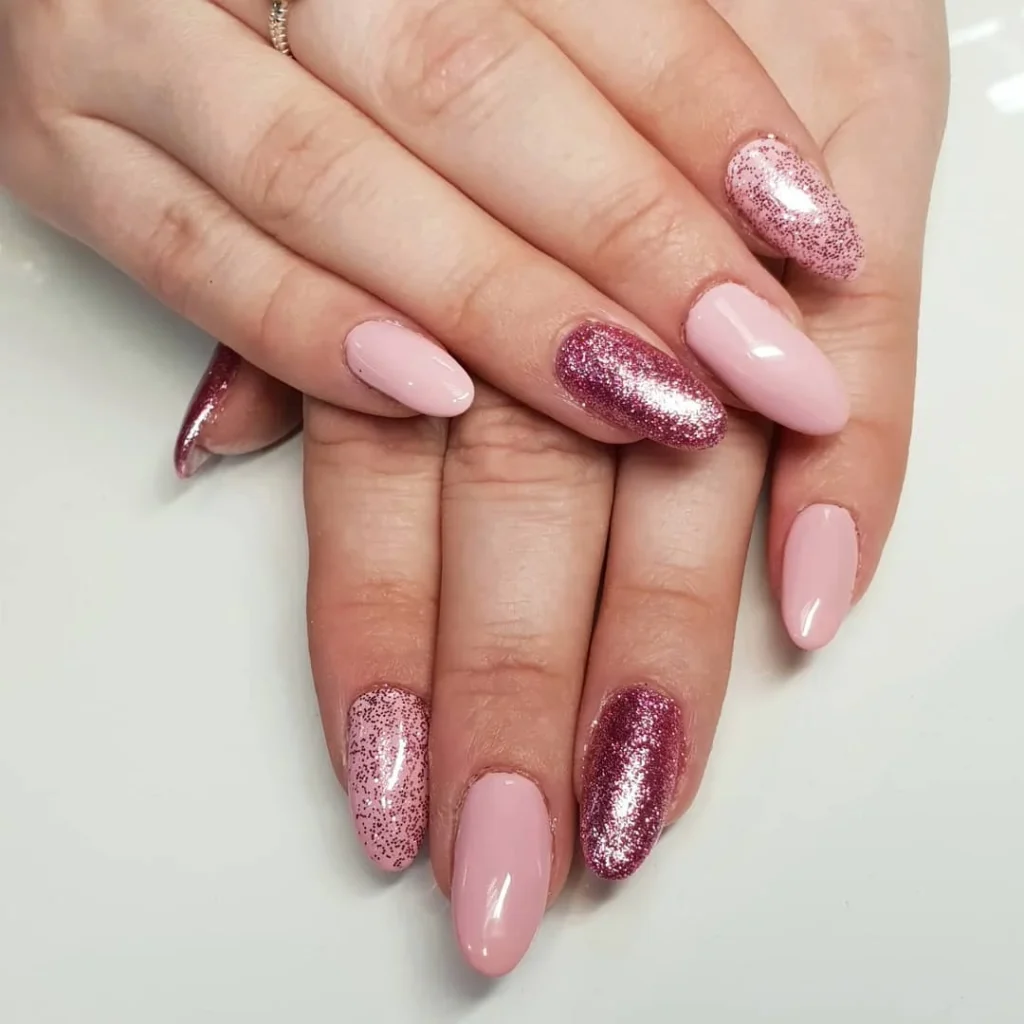 pink sparkly nails 2