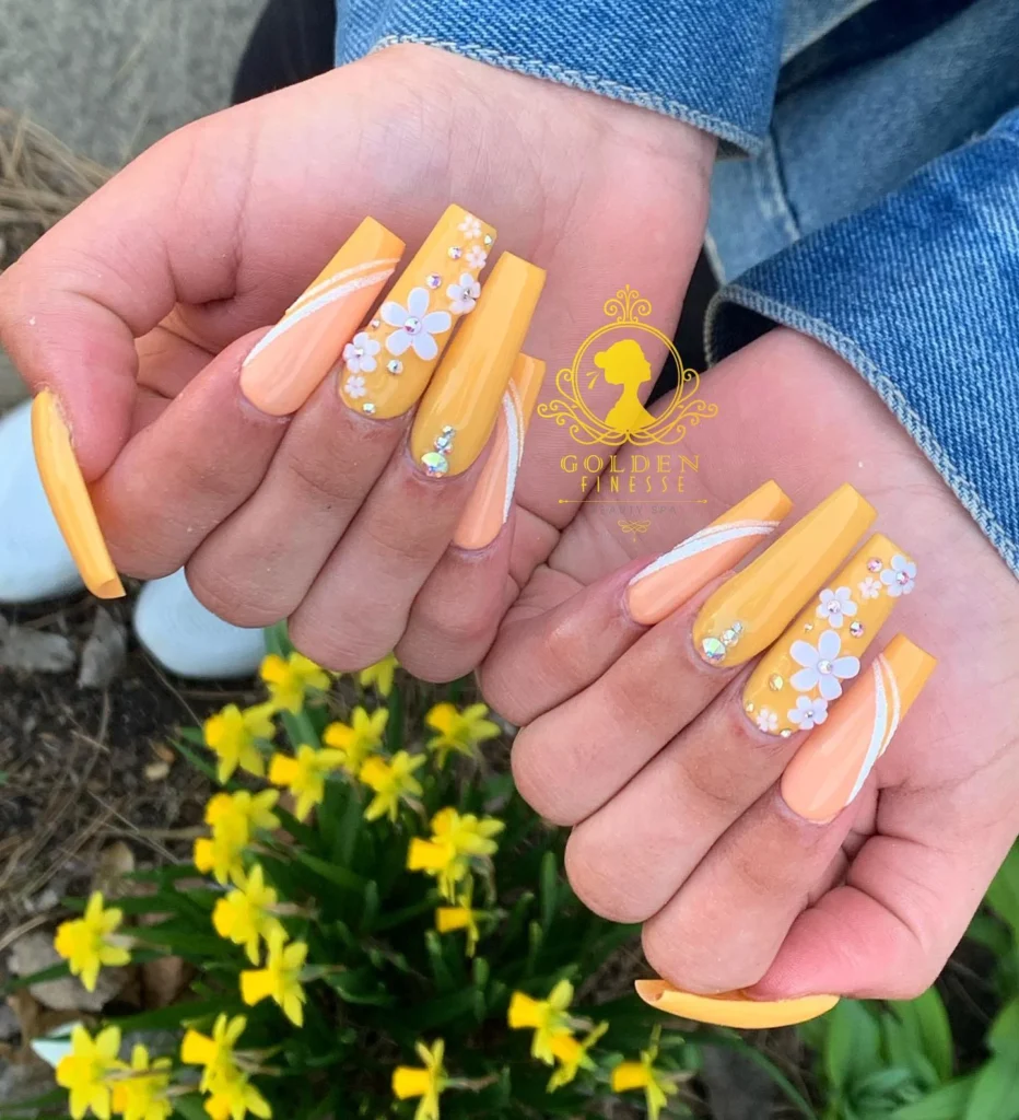 yellow nails art 13