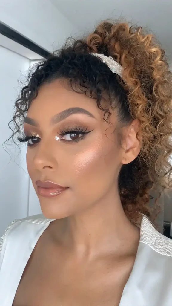 curly hairstyle for prom (5)