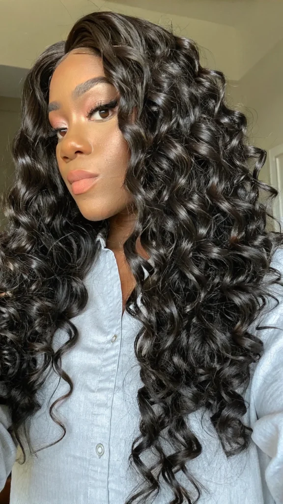 homecoming hairstyles for curly hair (9)
