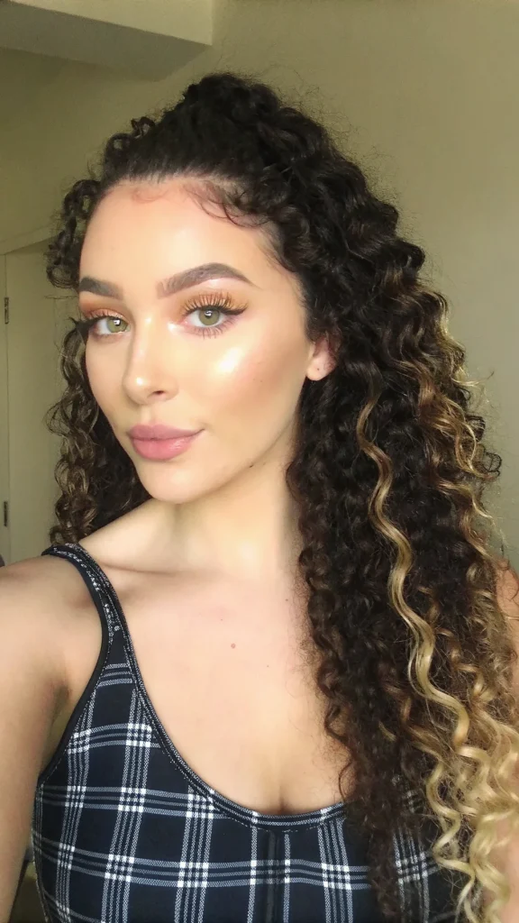 round layers curly hair (10)