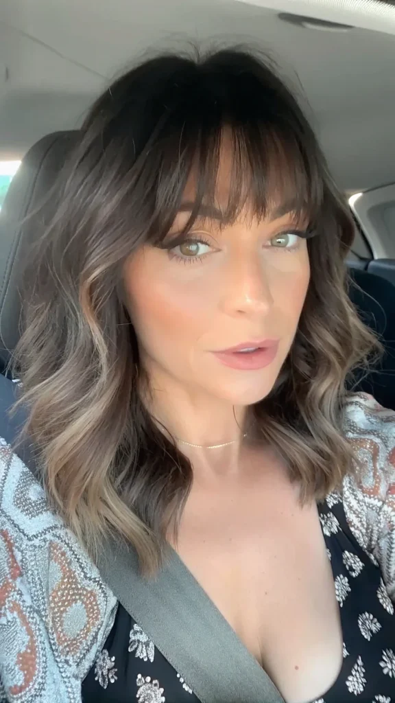 Shoulder Length Layered Choppy Haircut Idea (1)