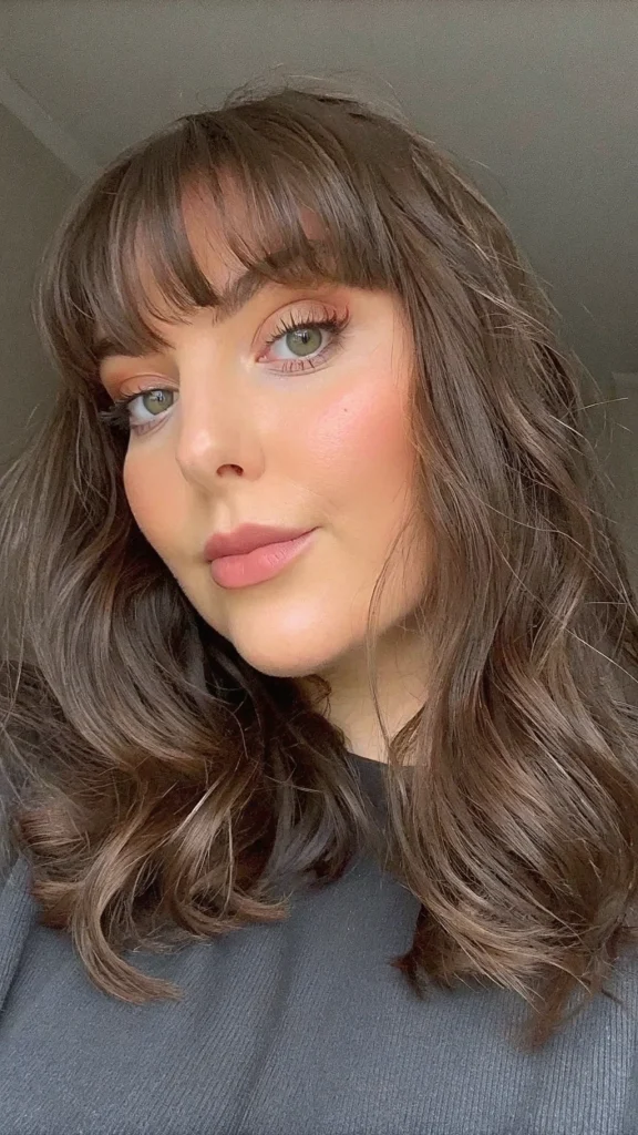 short haircuts for round face (1)